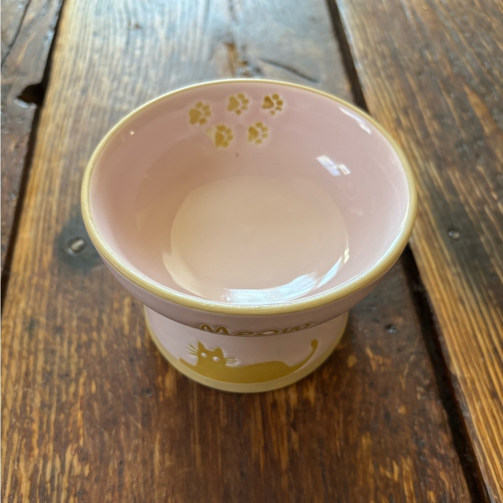 T.J.Maxx Pink and Gold Cat Bowl